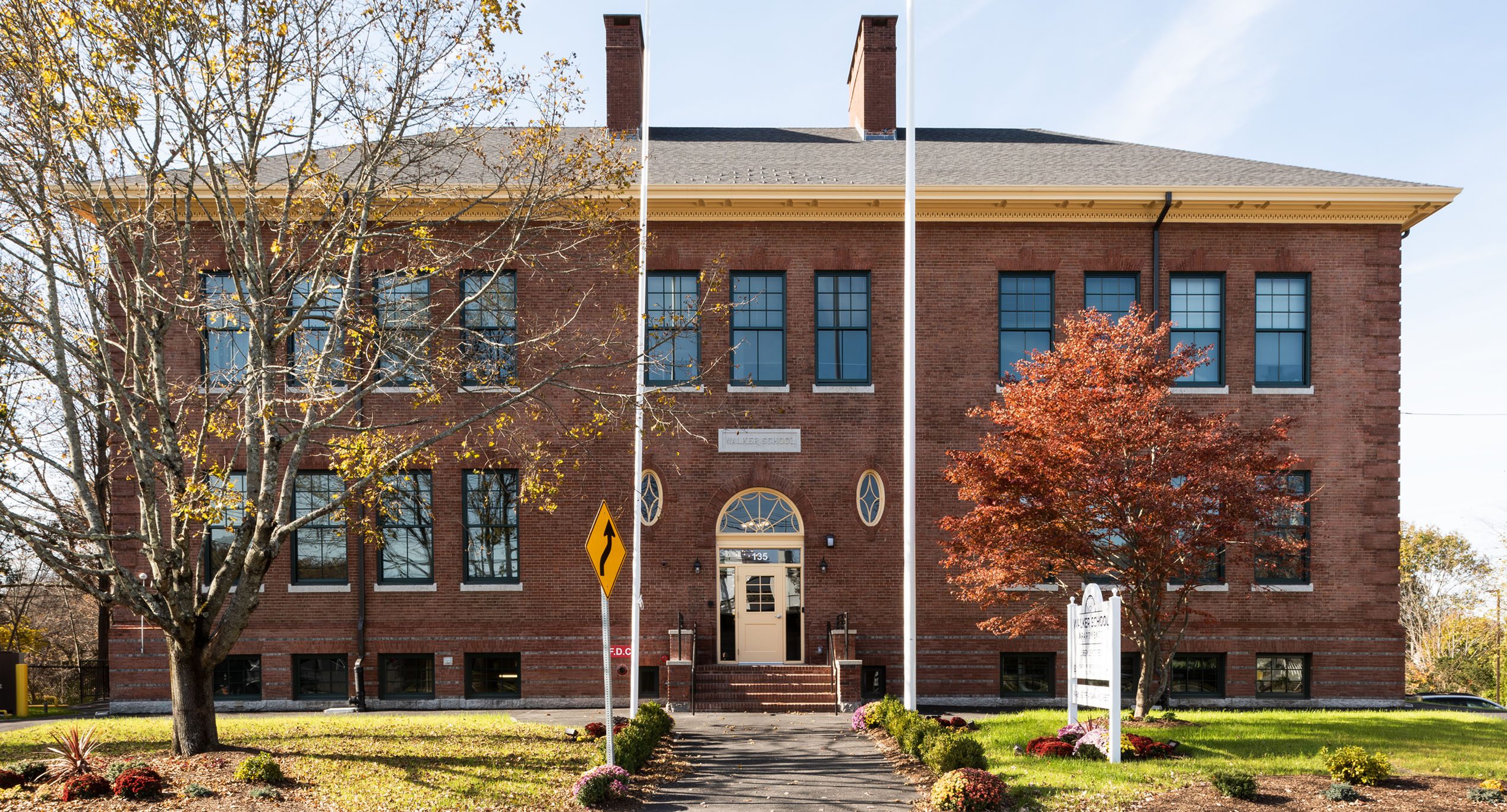 Walker School Apartments</span>